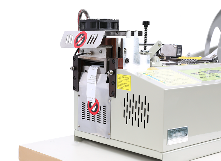 Geautomatiseerde tapesnijmachine (koud en warm infrarood) JM-110HLR